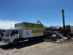 Best Residential Junk Removal  in Des Moines, WA